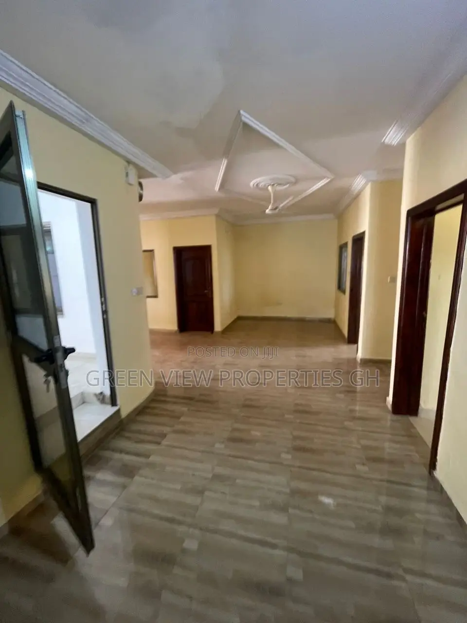6bdrm House in West Hills Mall Area for rent