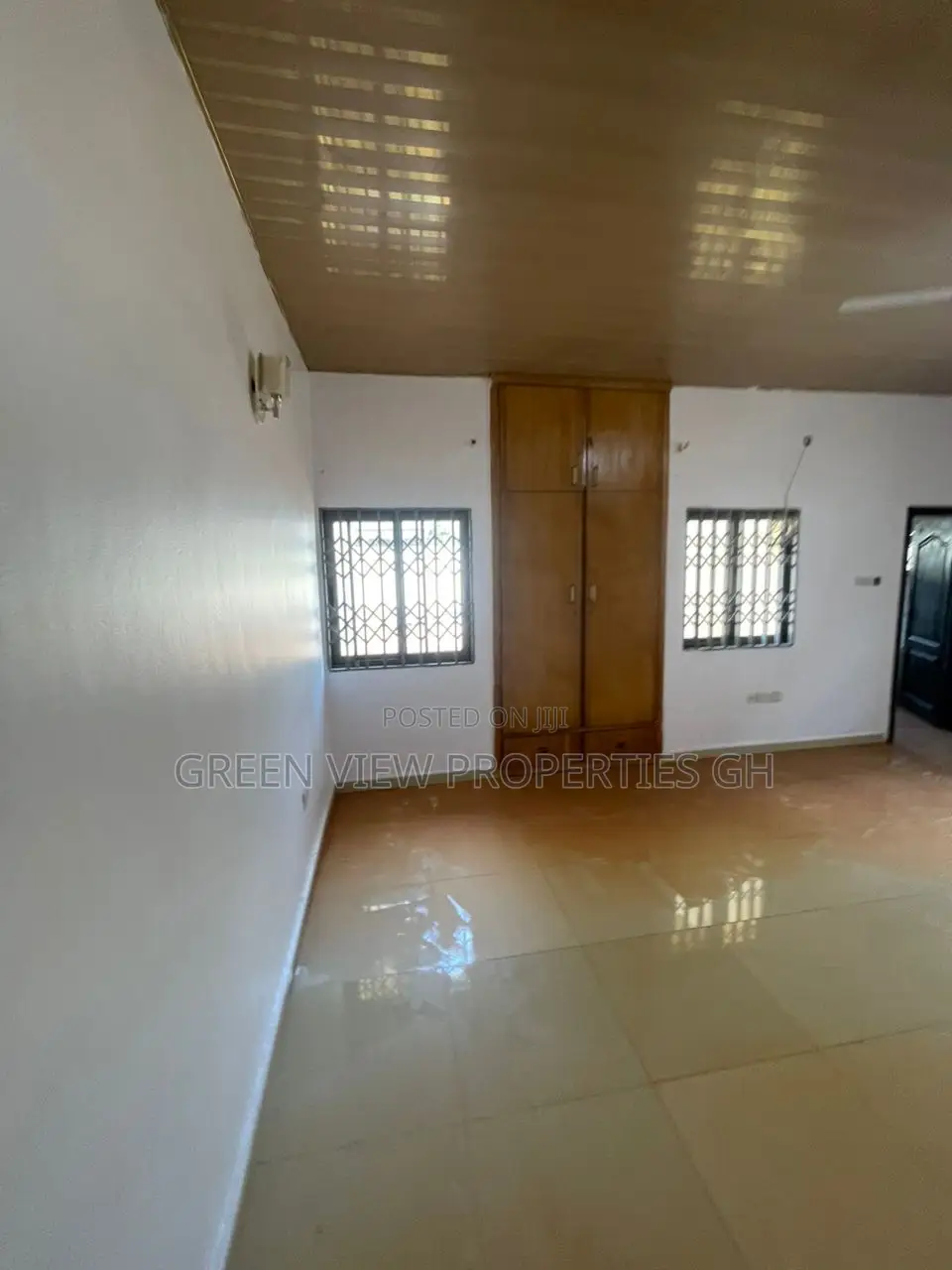 6bdrm House in West Hills Mall Area for rent