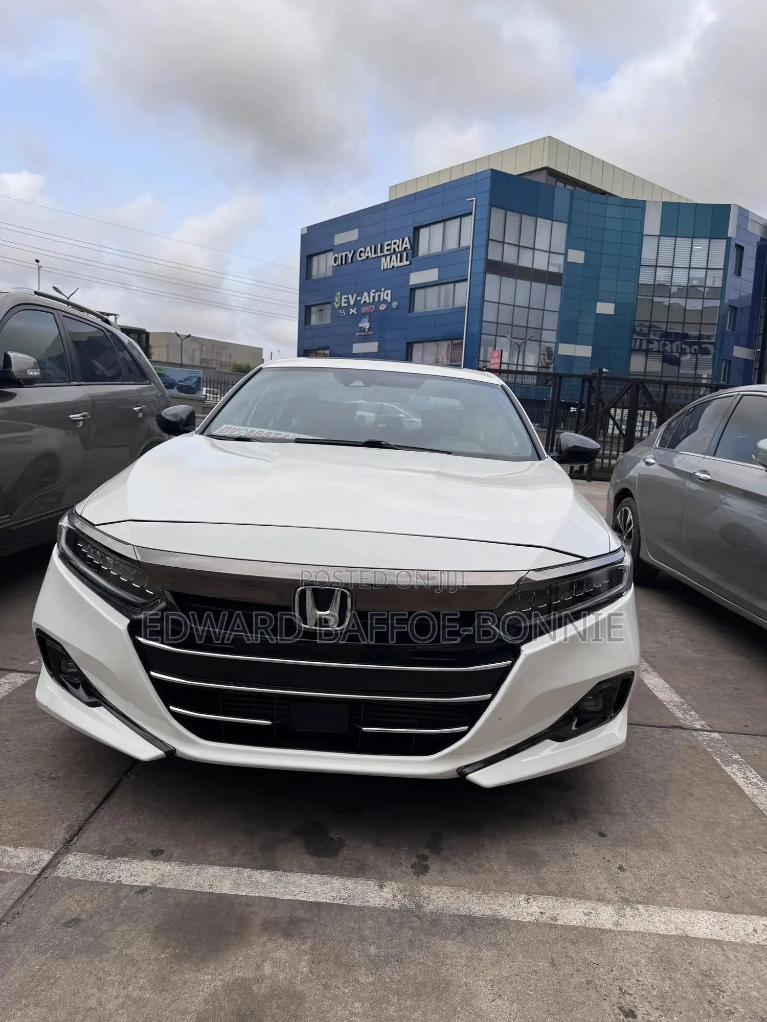 Honda Accord Sport 2.0T 2022 White