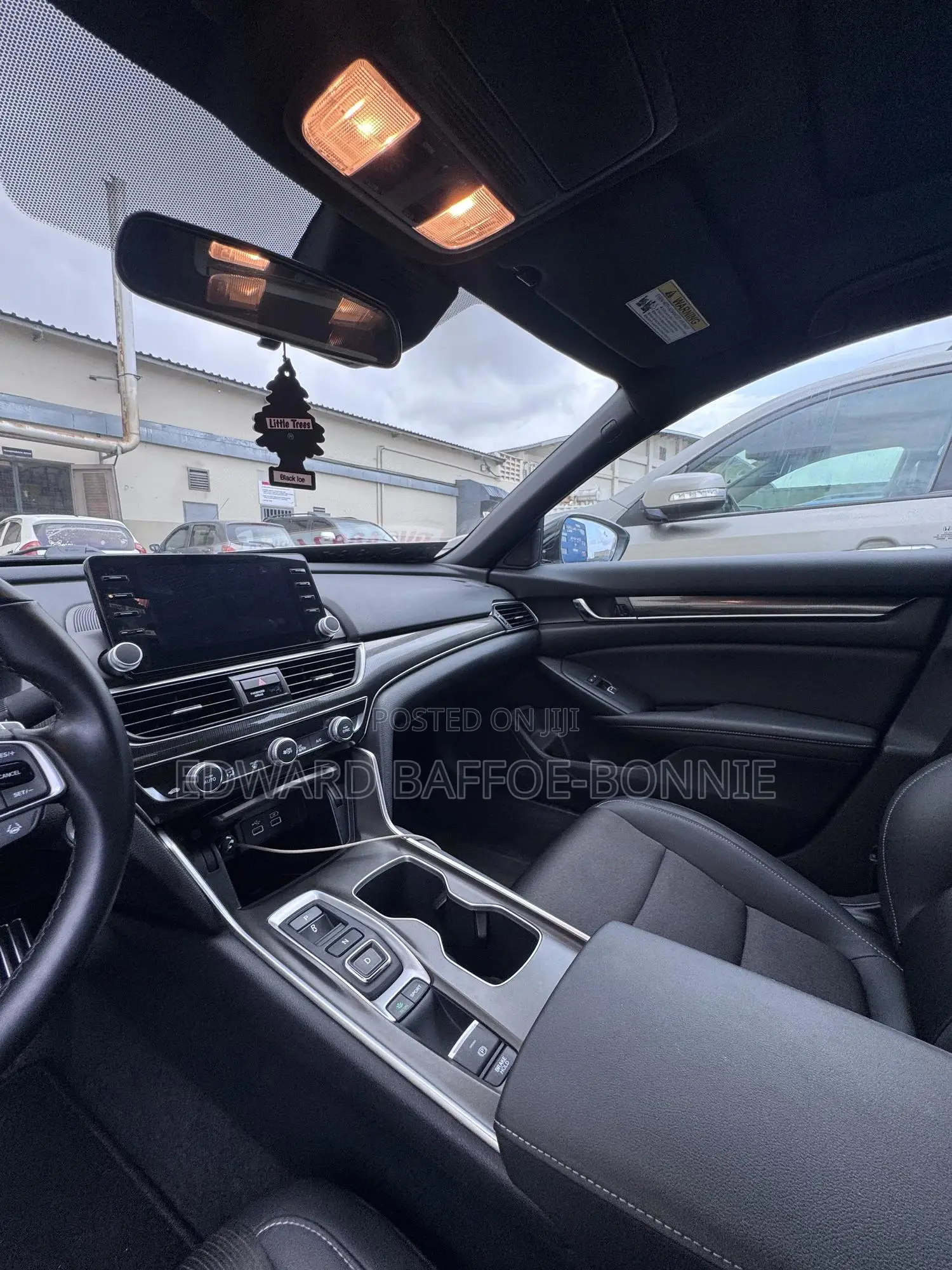 Honda Accord Sport 2.0T 2022 White