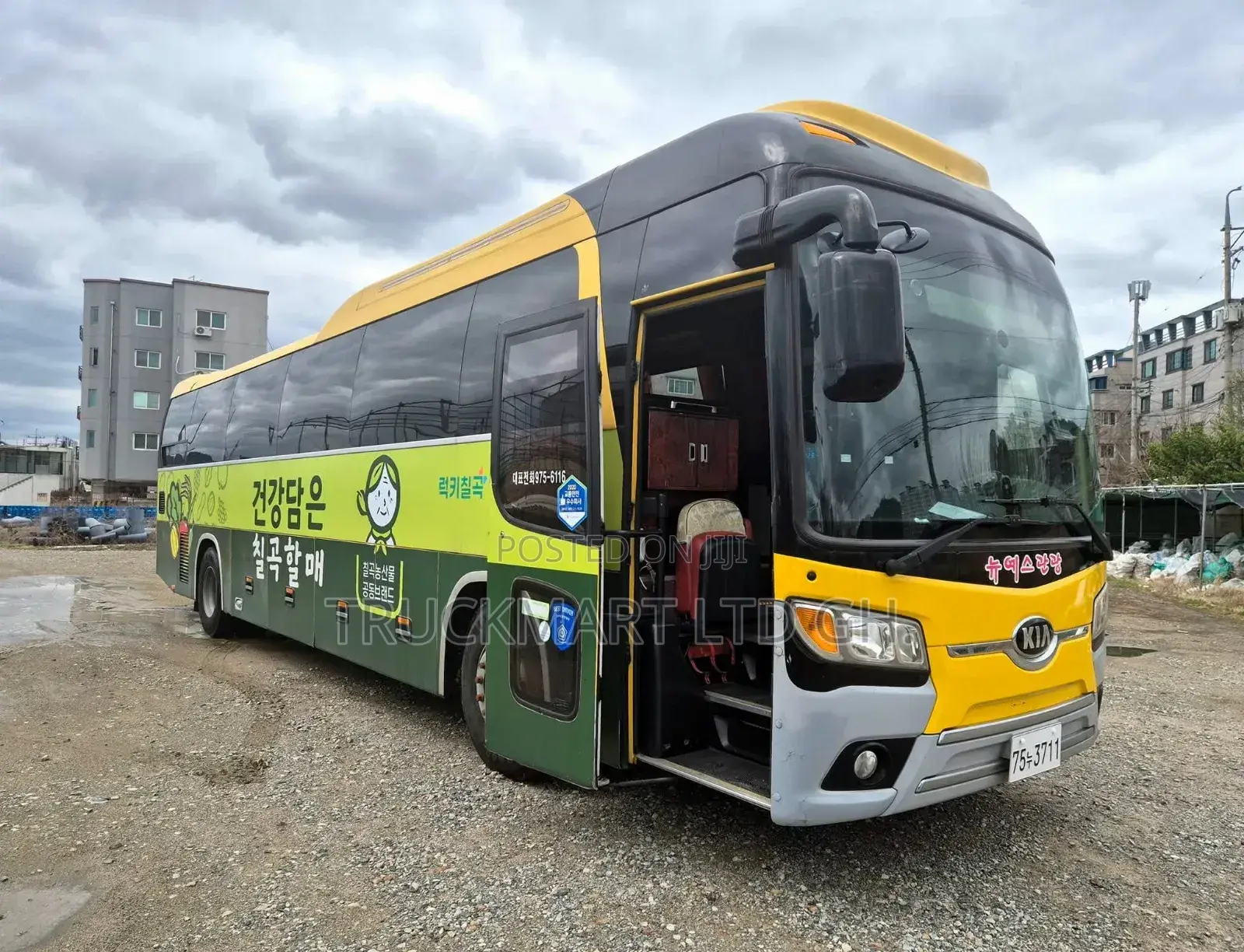 Kia Granbird 2013 Green