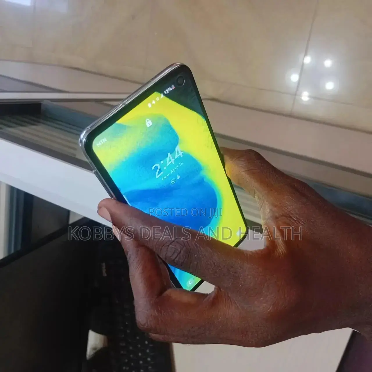 Samsung Galaxy S10e 128 GB Blue