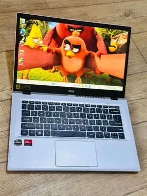 Laptop 8GB Intel SSD 256GB