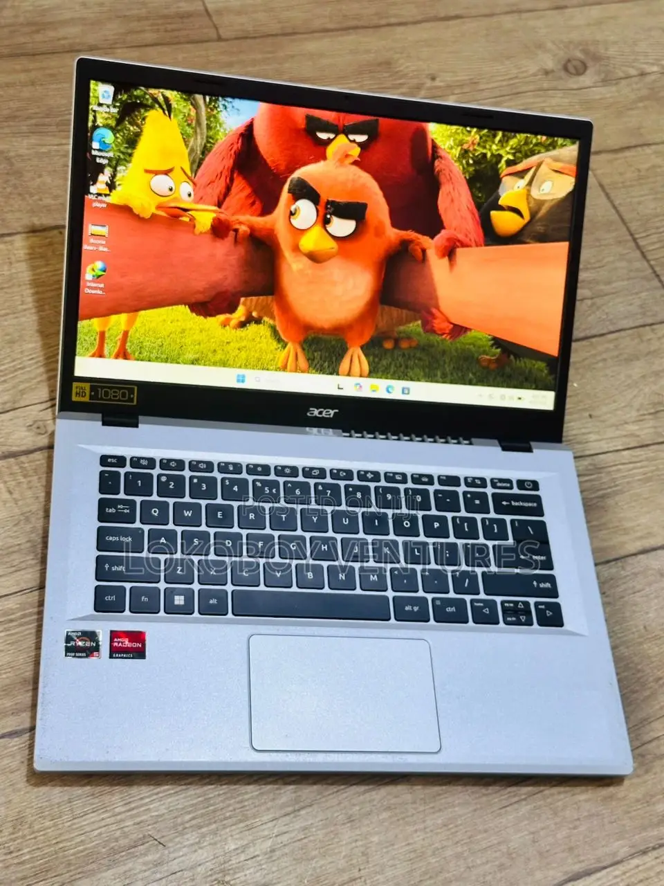 Laptop 8GB Intel SSD 256GB