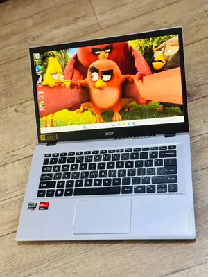 Laptop 8GB Intel SSD 256GB