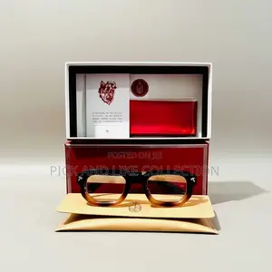 Effortless Luxury for Your Eyes - Shades That Turn Heads.