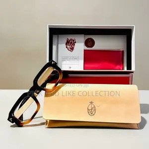Effortless Luxury for Your Eyes - Shades That Turn Heads.