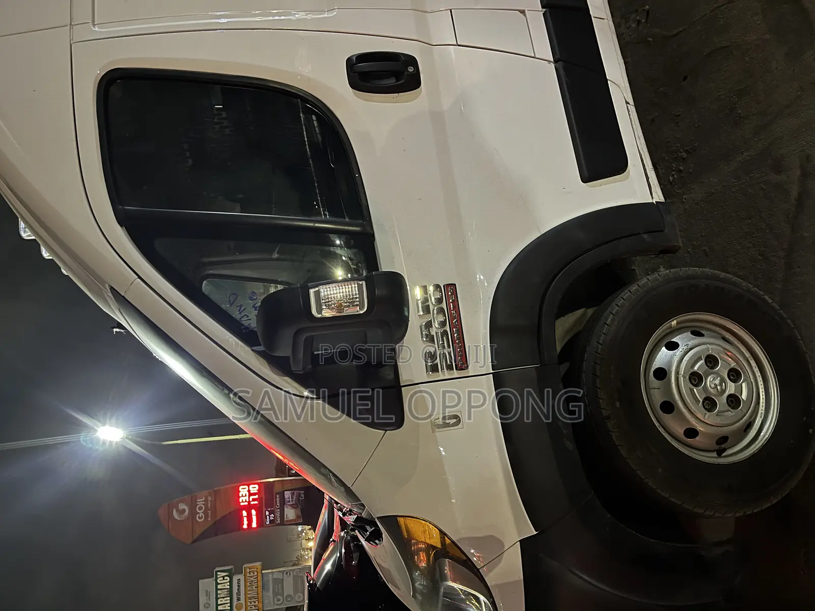 Dodge B2000 2019 White