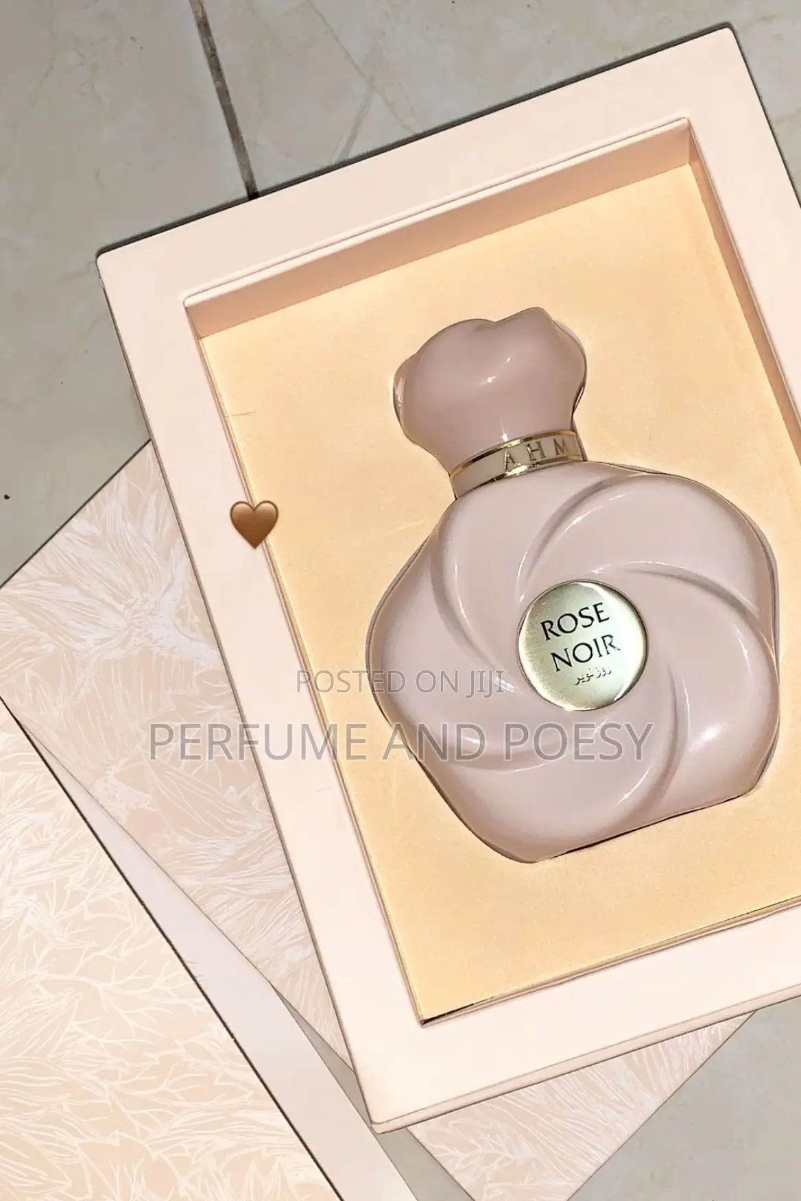 Rose Noir Extrait De Parfum
