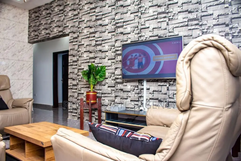 Furnished 3bdrm House in Sapeiman, Amasaman for sale
