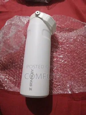 Stanley Iceflip Straw Bottle