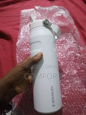 Stanley Iceflip Straw Bottle