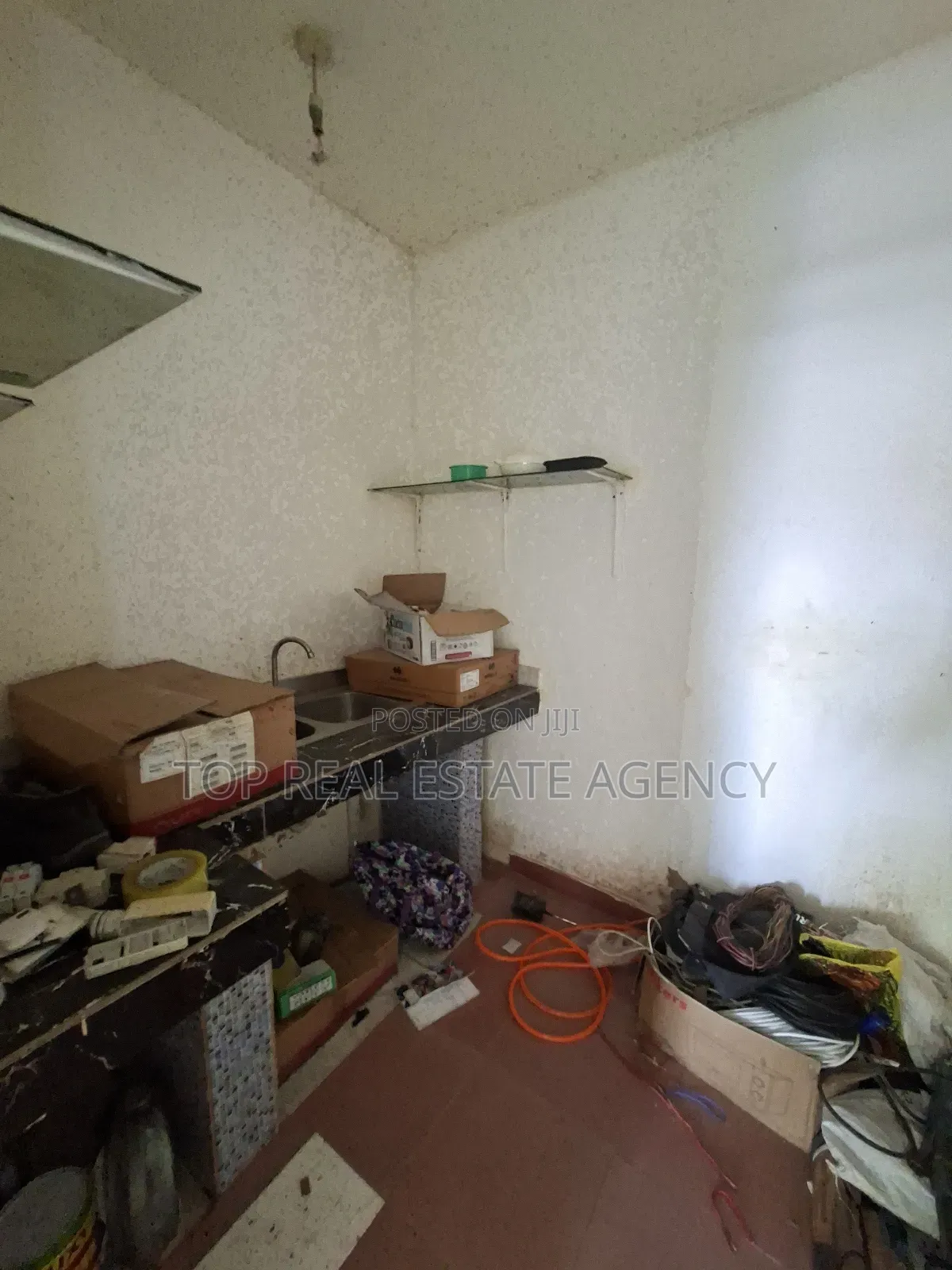 1bdrm Apartment in Agbogba, Ga East Municipal for rent