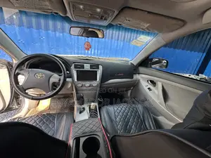 Toyota Camry LE V6 4dr Sedan (3.5L 6cyl 6AM) 2009 Gray