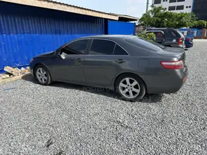 Toyota Camry LE V6 4dr Sedan (3.5L 6cyl 6AM) 2009 Gray