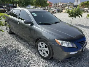 Toyota Camry LE V6 4dr Sedan (3.5L 6cyl 6AM) 2009 Gray