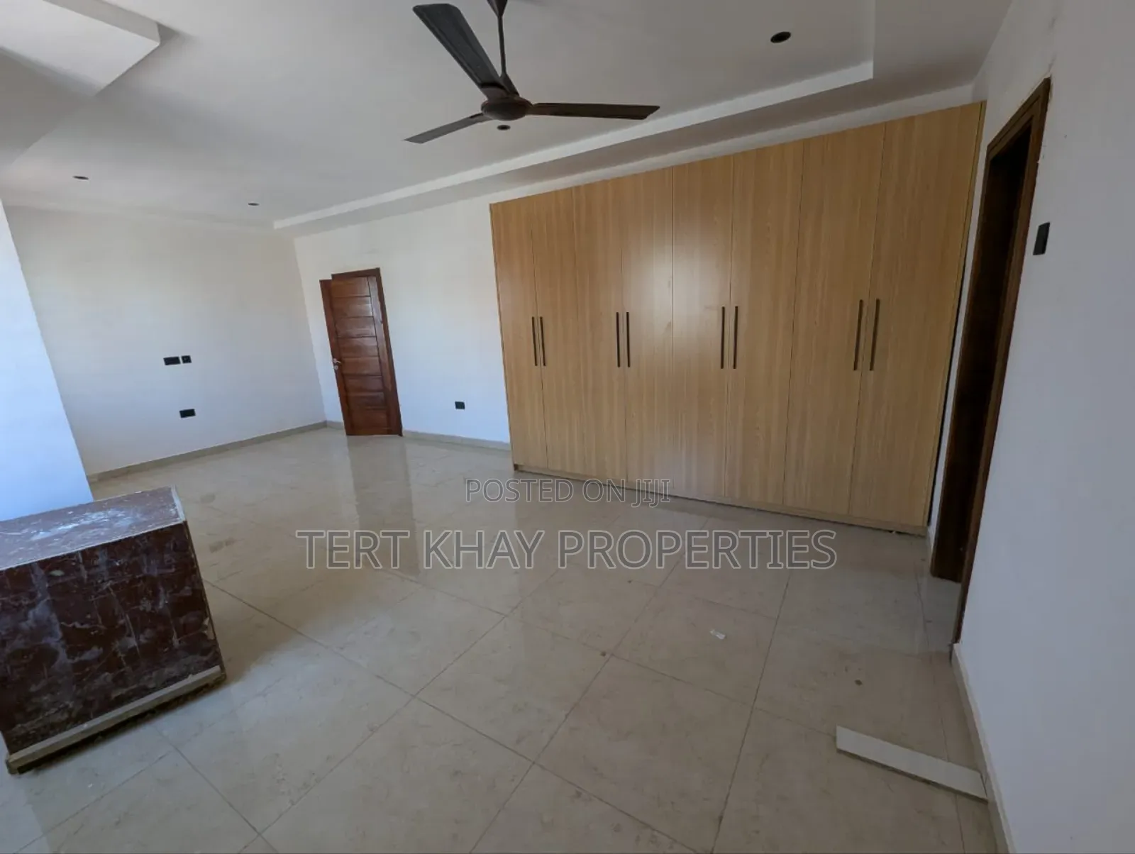 4bdrm House in The Mall, Achimota for rent