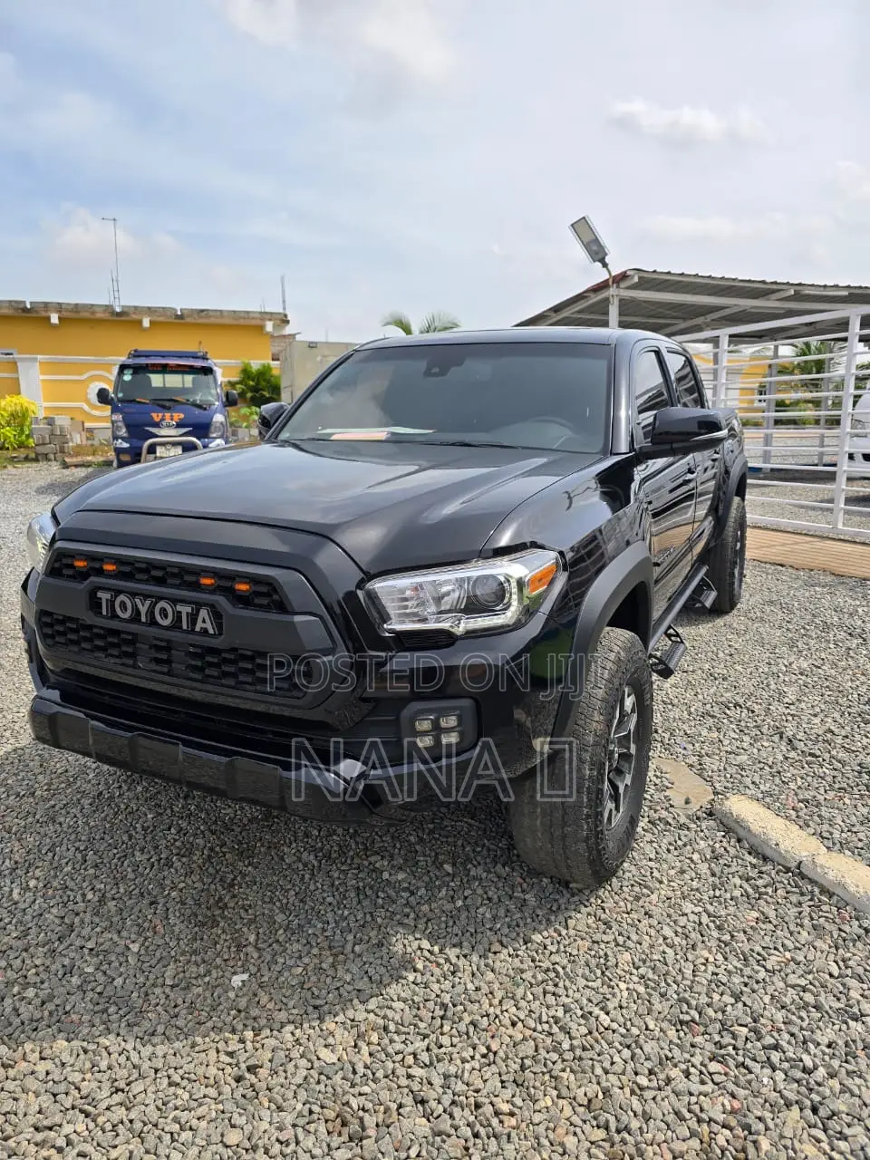 Toyota Tacoma Limited Double Cab 5' Bed V6 AT 2023 Black
