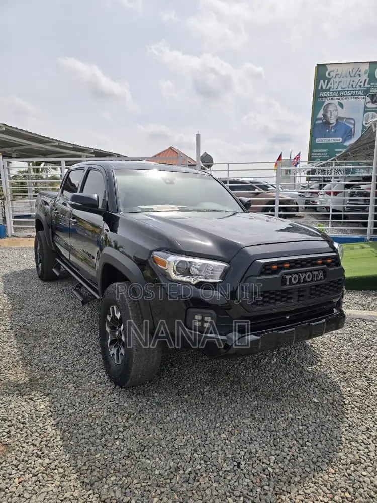 Toyota Tacoma Limited Double Cab 5' Bed V6 AT 2023 Black