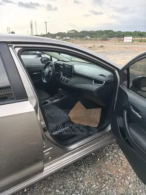 Toyota Corolla 2022 Gray