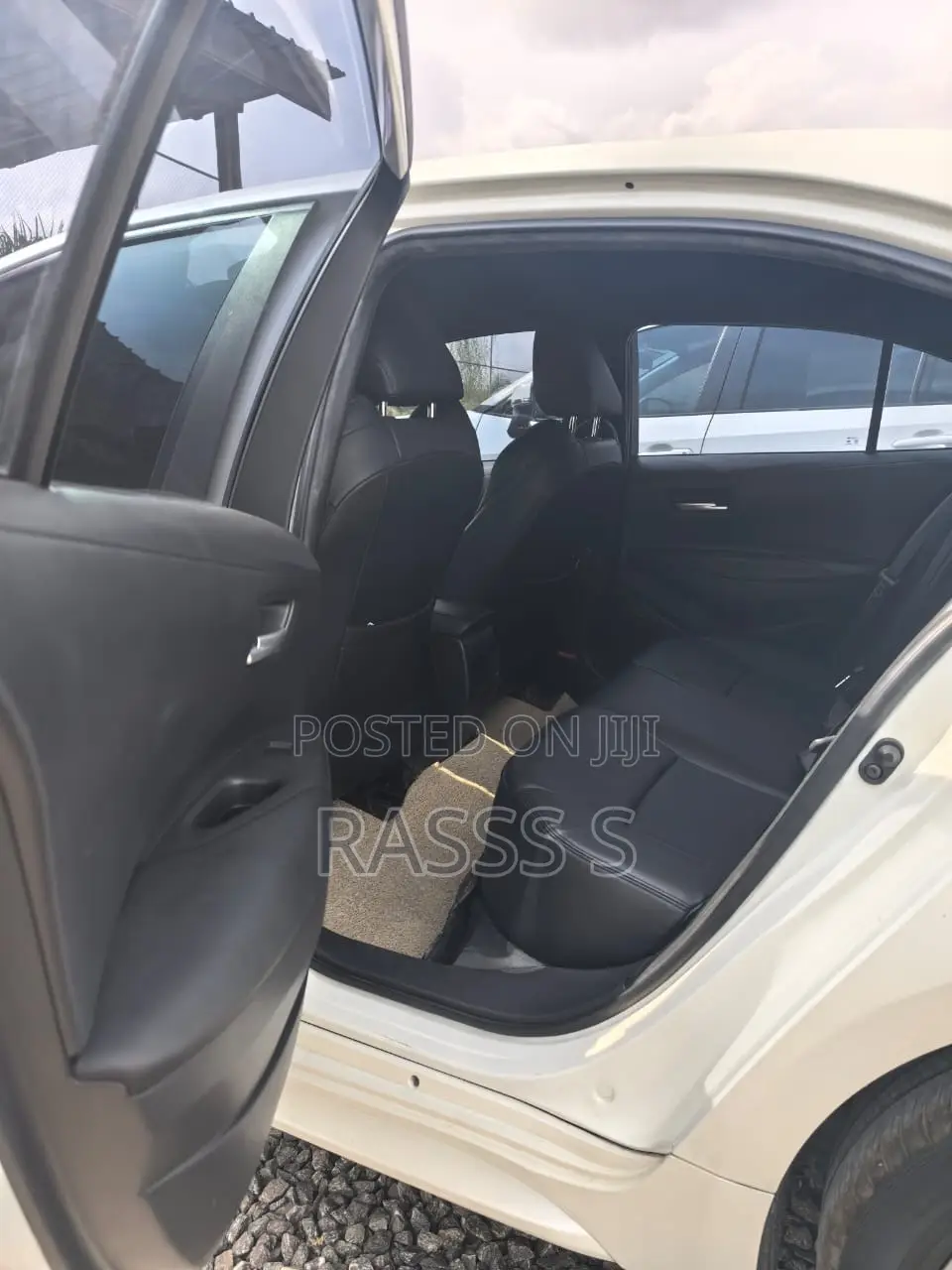Toyota Corolla 2020 White