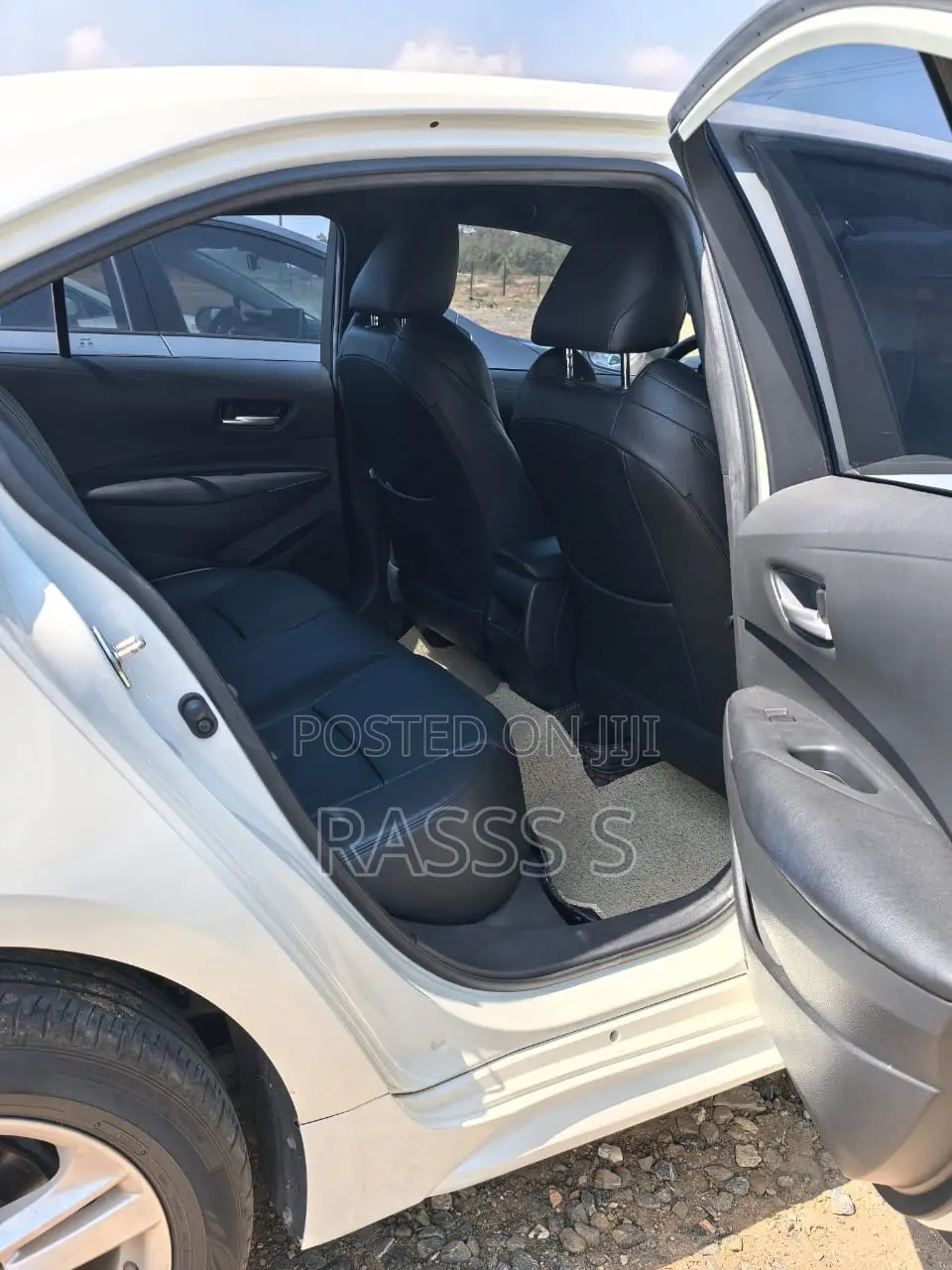 Toyota Corolla 2020 White