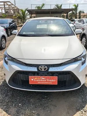Toyota Corolla 2020 White