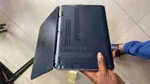 Laptop HP EliteBook 820 G2 8GB Intel Core i5 HDD 500GB