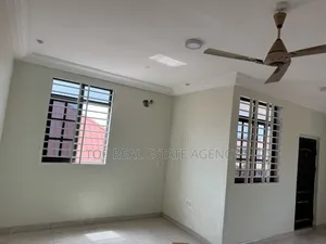 2bdrm Apartment in Tantra Hill, Ola Achool Area for rent