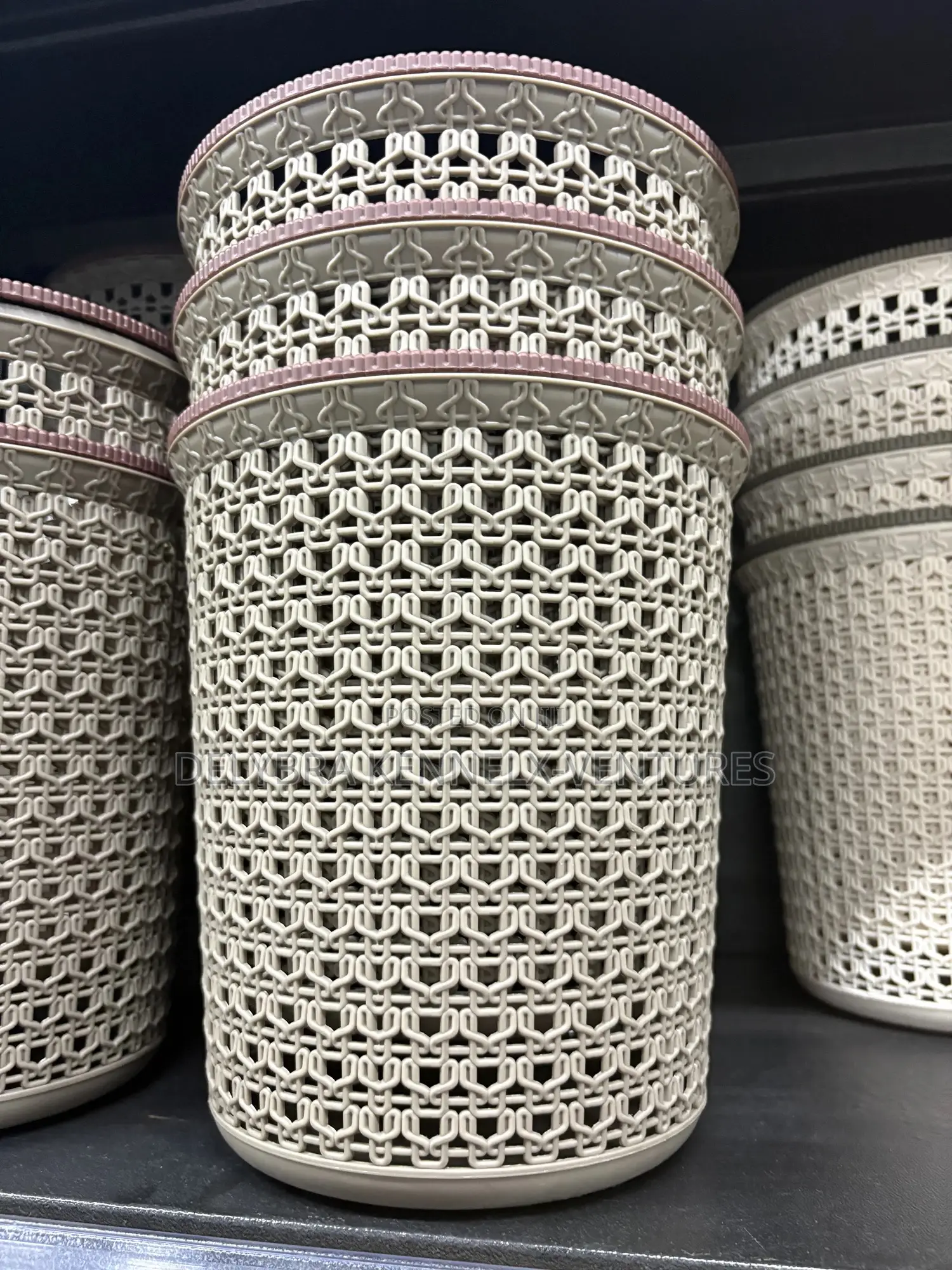 Plastic Mesh Dustbins 8l - 10l