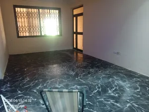 6bdrm House in 6 Bedrooms Self for rent