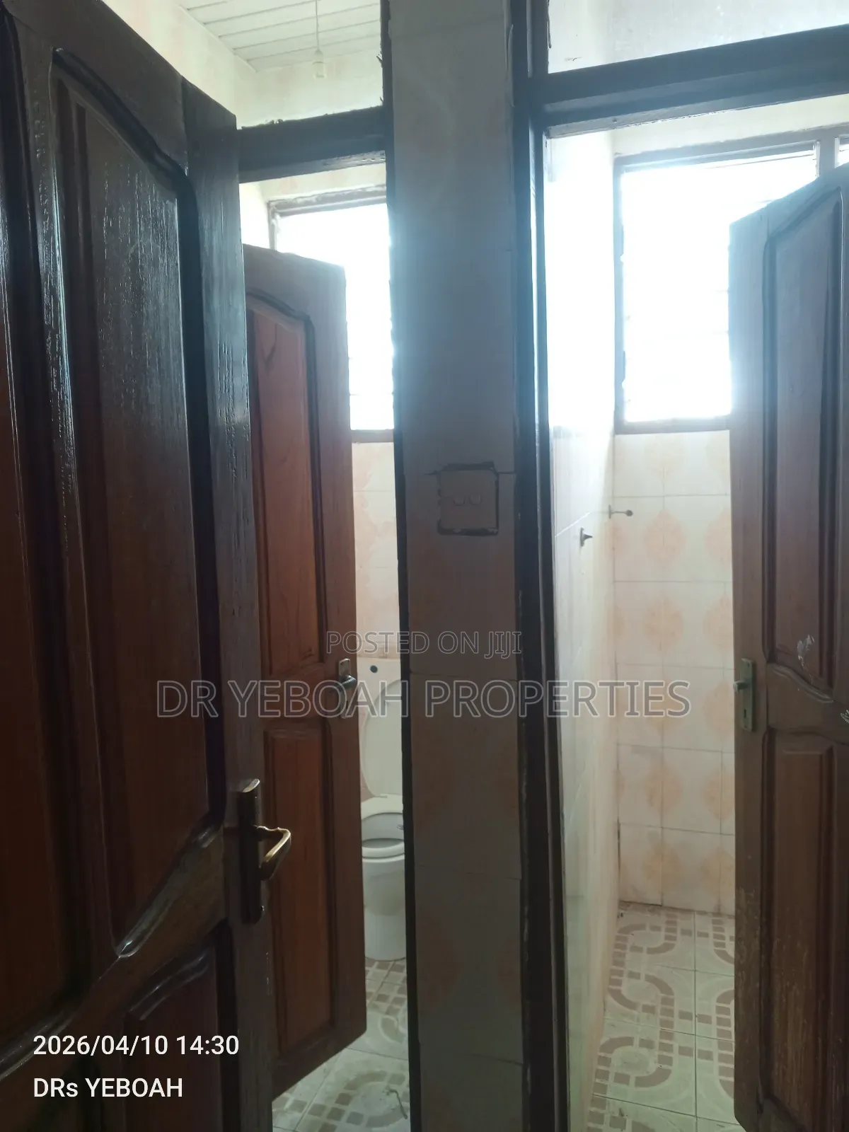 6bdrm House in 6 Bedrooms Self for rent