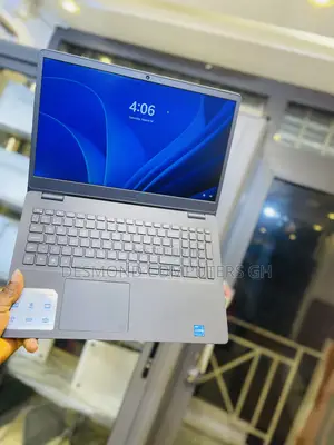 Laptop Dell Vostro 3500 8GB Intel Core i3 HDD 1T
