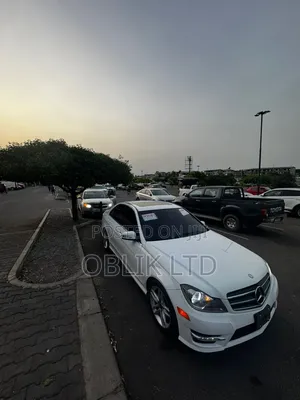 Mercedes-Benz C300 Sport 4Matic Sedan AWD (3.5L 6cyl 7A) 2014 White