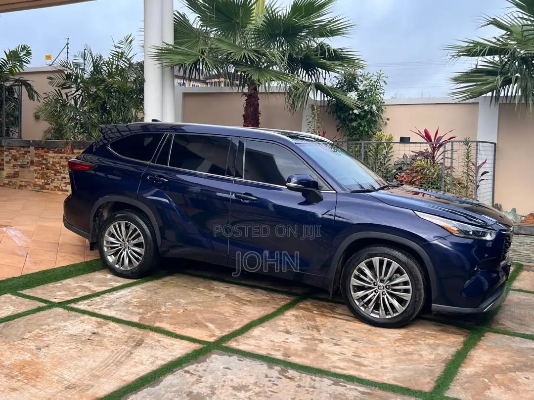Toyota Highlander Platinum 2021 Blue