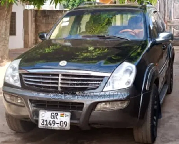 SsangYong Rexton RX 290 S 2002 Black