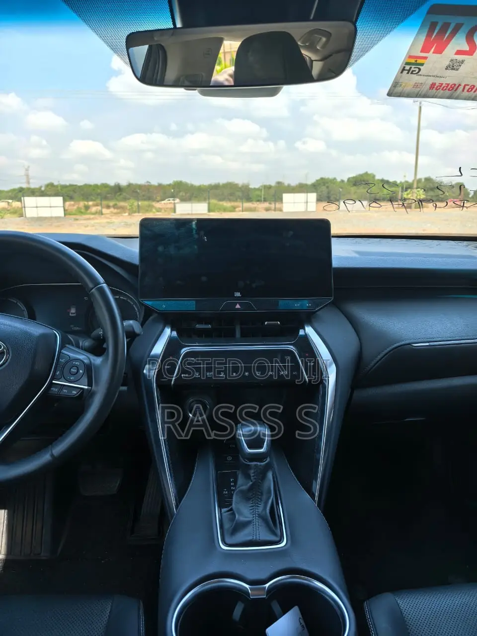 Toyota Venza Limited 2022 White