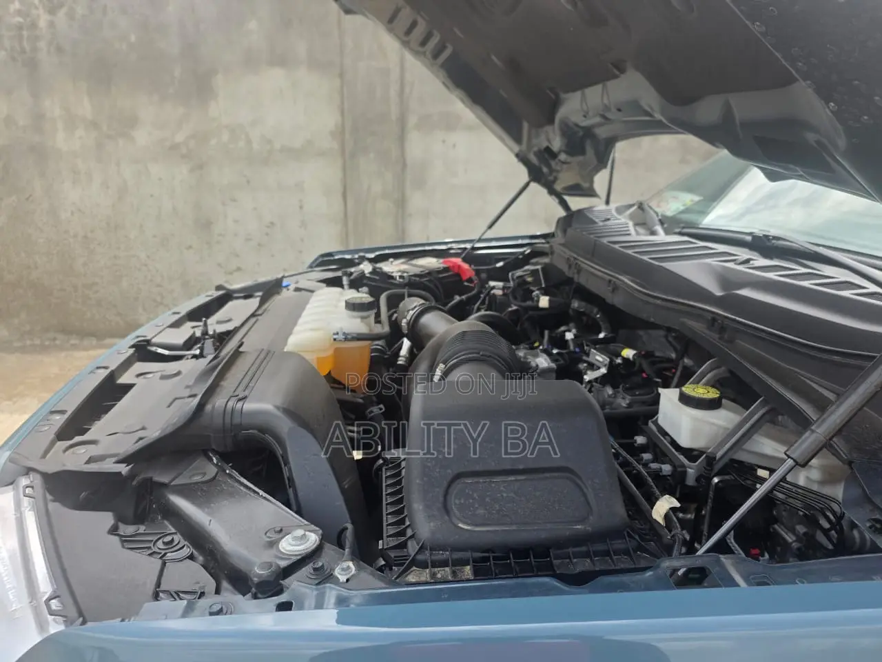 Ford F-150 2023 Blue