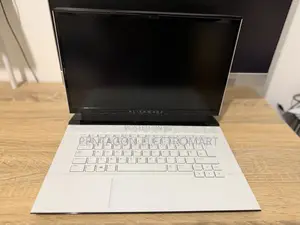 Laptop Dell Allenware M15 R5 8GB Intel Core i5 SSD 256GB