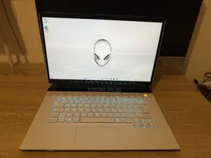 Laptop Dell Allenware M15 R5 8GB Intel Core i5 SSD 256GB
