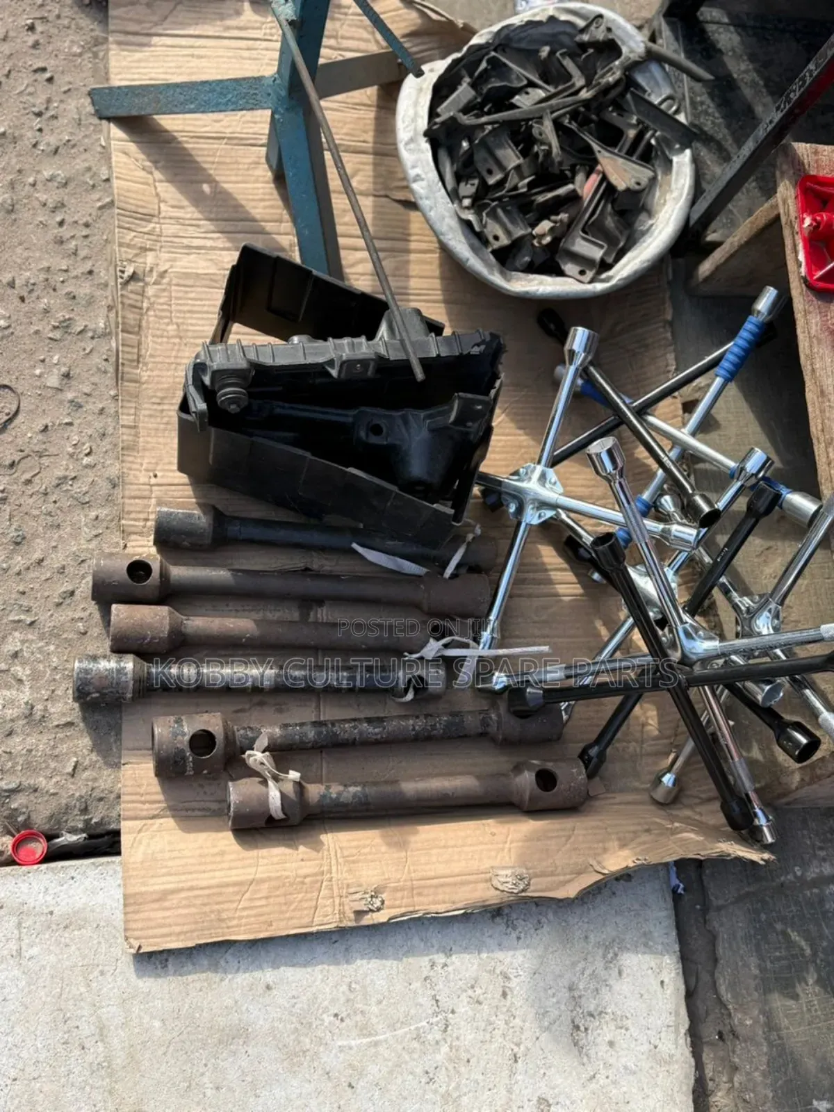 Original Truck and Wheel Spanners Available for All Cars