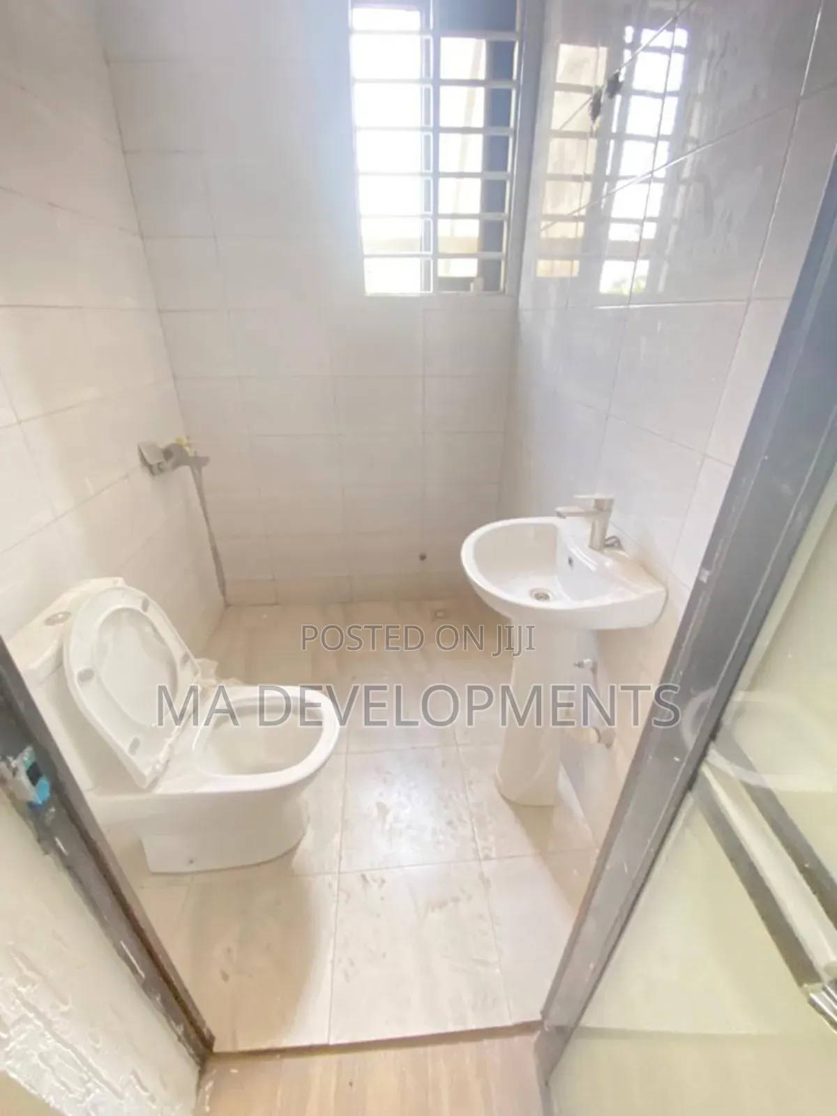 2bdrm Apartment in Achimota Abc, The Mall for rent