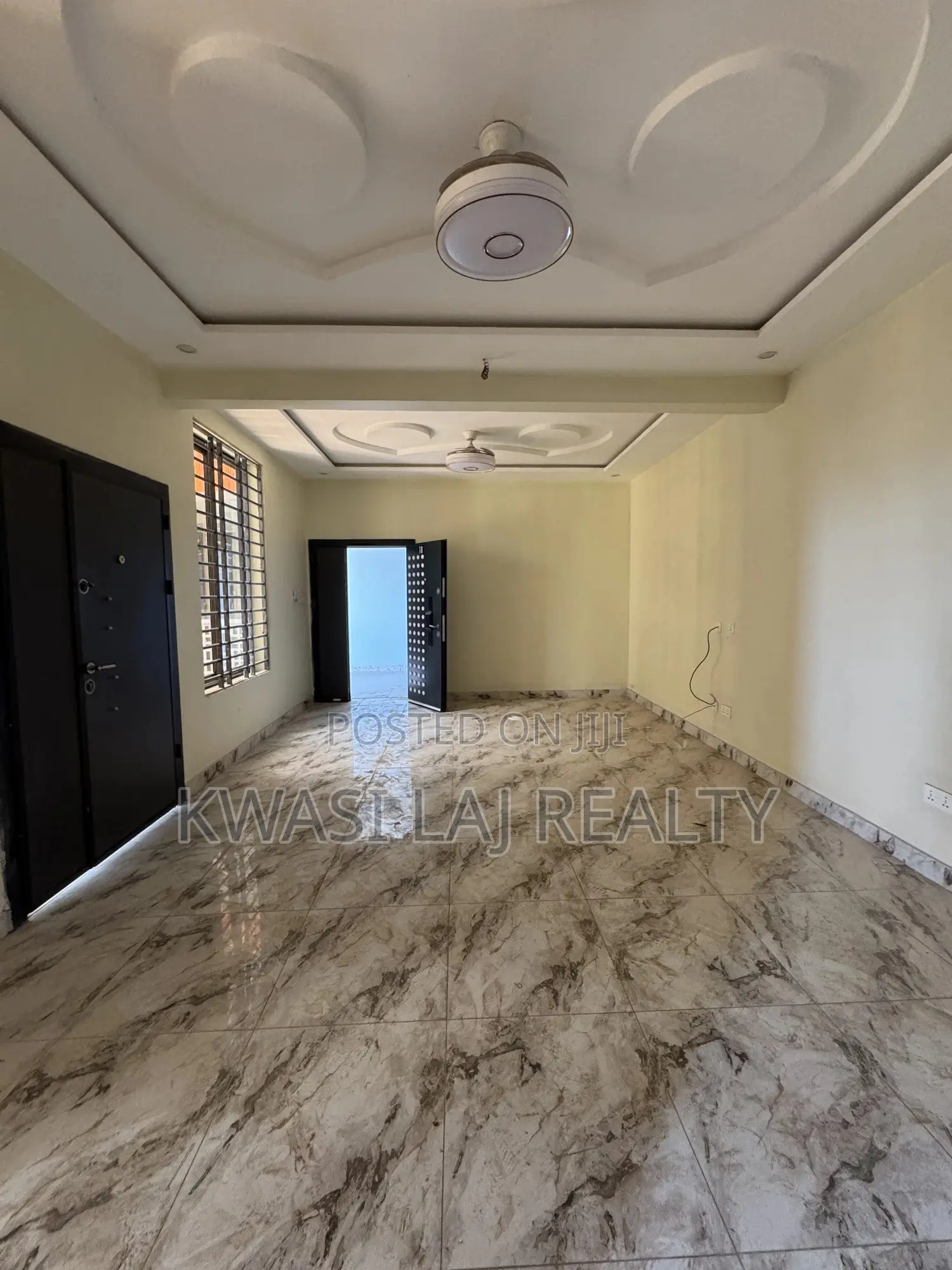 2bdrm Apartment in Dansoman for rent