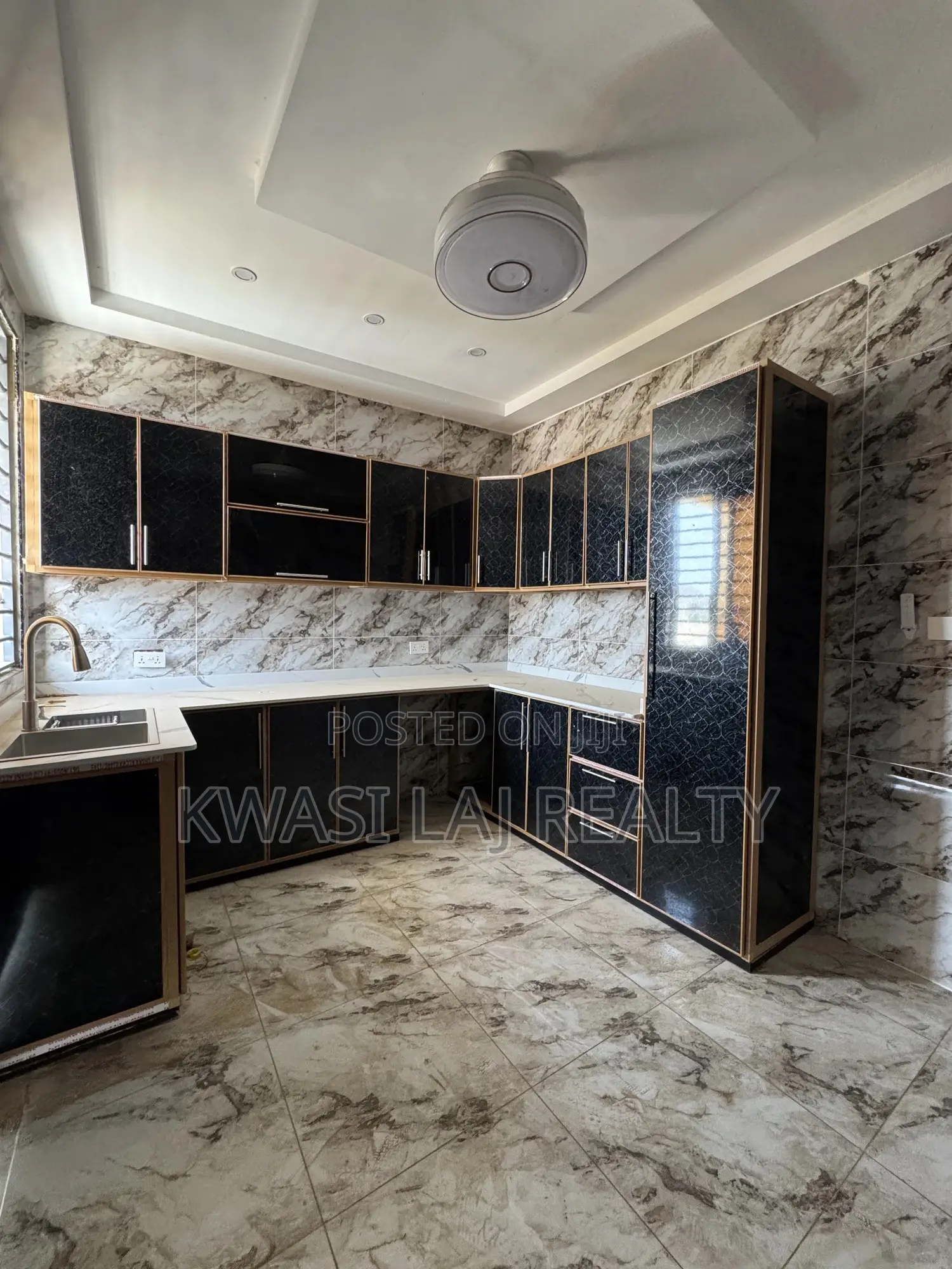 2bdrm Apartment in Dansoman for rent