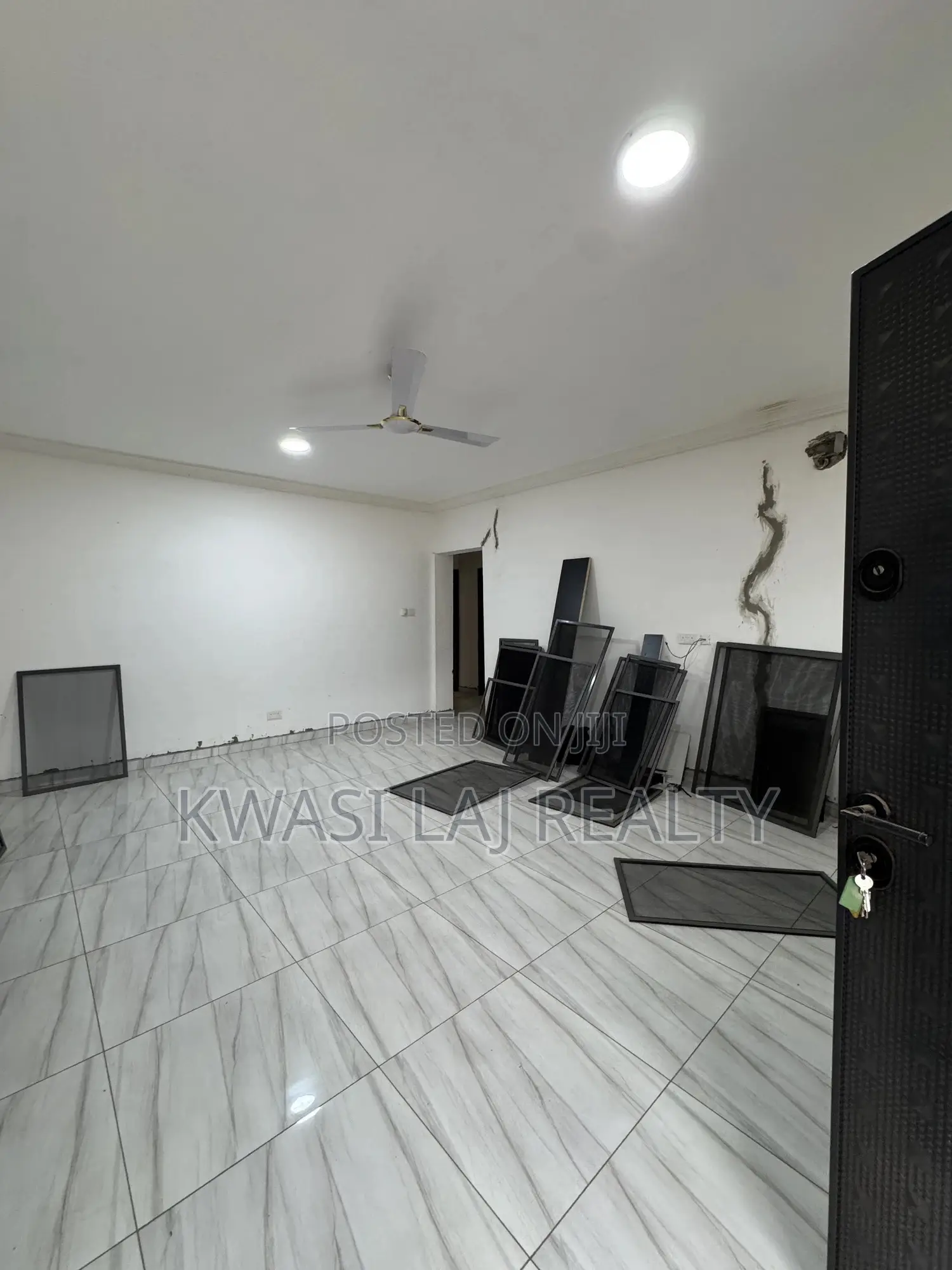 3bdrm Apartment in Mile 11, Weija for rent