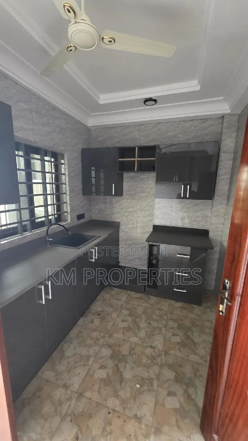 2bdrm Apartment in Haatso, Antis for rent