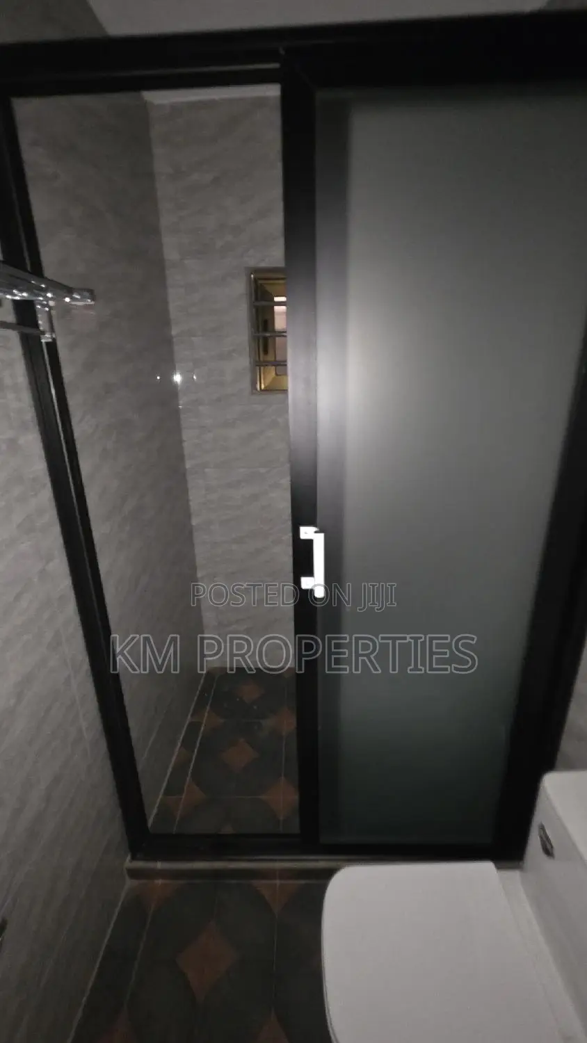2bdrm Apartment in Haatso, Antis for rent