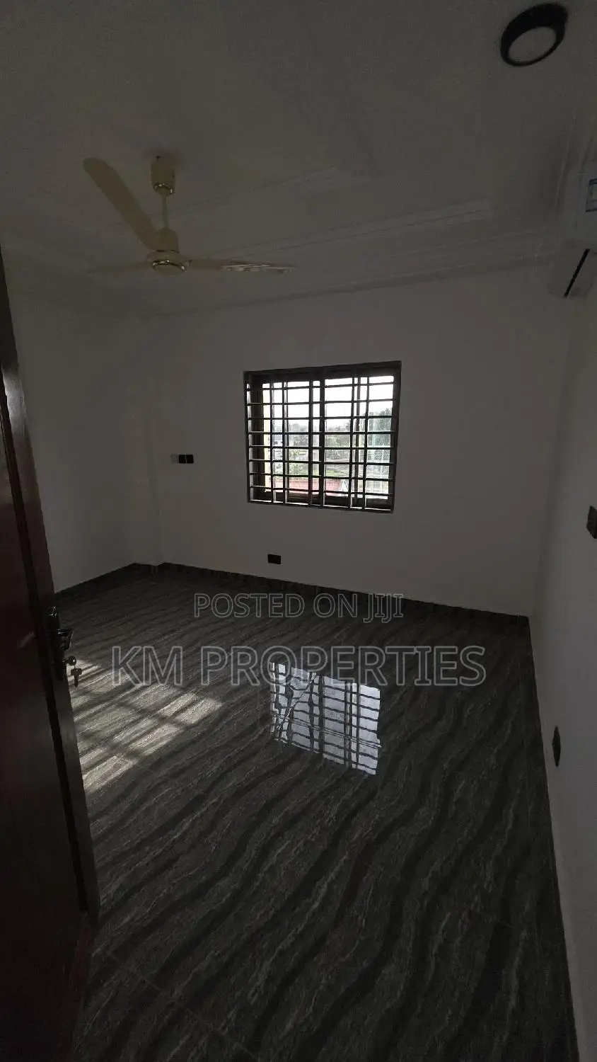 2bdrm Apartment in Haatso, Antis for rent