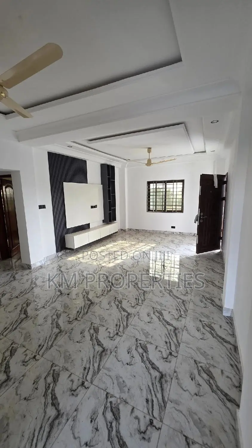 2bdrm Apartment in Haatso, Antis for rent