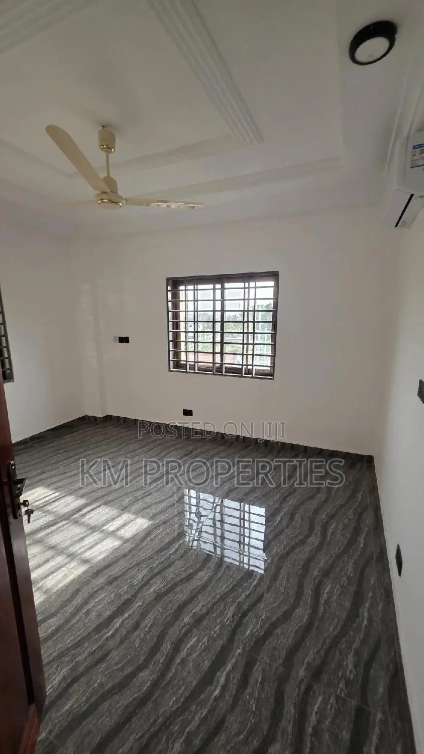 2bdrm Apartment in Haatso, Antis for rent